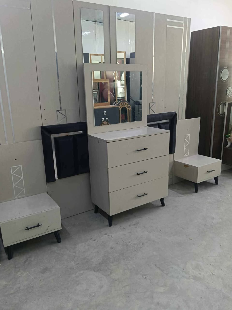 غرفه ترڪي🇹🇷  مستخدم
قطع/5
نضافه 💯
نضام ابواب 😍
السعر /500/💵 💎
مع شد ونقل 🚚 داخل بغداد مجانآ
 باقي المحافظات بسعر مناسب


**إذا كنت صاحب هذا الإعلان وتريد حذفه لأي سبب، رجاءا أرسل رسالة إلى الدعم الفني**