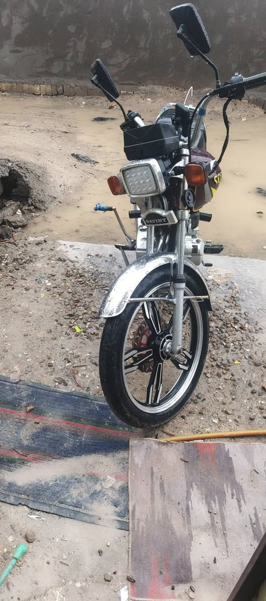 سلام عليكم دراجه البيع موديل 2023السعر450العنوان بغداد


**إذا كنت صاحب هذا الإعلان وتريد حذفه لأي سبب، رجاءا أرسل رسالة إلى الدعم الفني**