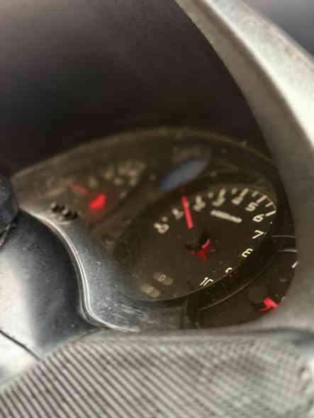 للبيع فورزه 0/9 مكاني زعفرانيه رقم*********** فول مواصفات جيب وياك 10 فيتريه وين ما يعجبك روح بيه أورق كامله درجه حلوه معنة كلمه كهربائيات كامله سعر 950
