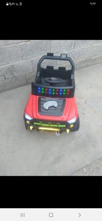 سيارة شحن  طفال سعر 80 ) 07814365334