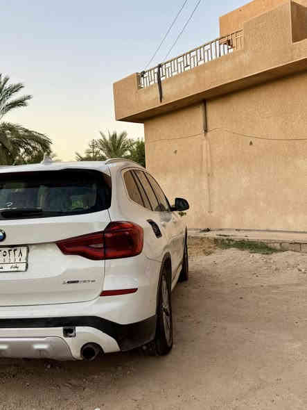 سلام عليكم 
‏BMW X3 2021 
لللبيع او مراوس باقل وفرق

السياره فول مواصفات للاخير 
كامرات ٣٦٠ 

، فتحه سقف بانوراما على طول السياره 

، كشن كهرباء تبريد تدفئة، خزن

مري شفط مع اشاير بالمري

اضاءة Full_LEDمتحرك ويه المقود مقود كهرباء

اضاءة الترحيب على الابواب 

 شاشة سرعة ديجتال 

ماوس تحكم 

ثلاث انظمة قياده

السياره هايبرد  بلك ان اعلى فئة يعني تشحنه على بلك البيت محرك 2000 تون باور تيربو طياره ماشاءالله 

 السياره مليانه مواصفات اذا احجي منا لباجر مااخلص ومعروف مواصفات الBMW  الحديث شنو محاجه احجيهن 

السياره  مبدل محرك جديد طك باكيت يعني بحاله ممتازة
ضرر السياره الباب عكس السايق والي بعده السعر المطلوب 280 وبيه  مجال
مكان الانبار 

***********
