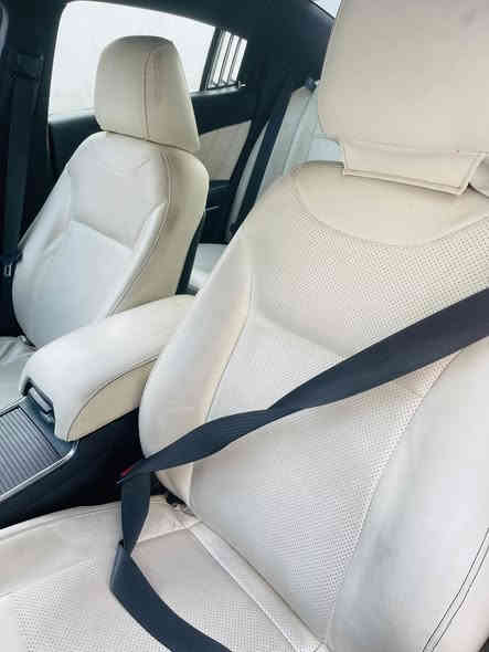 السلام عليكم جارجر للبيع(بدون مراوس) موديل 2016 مرمزة 2023 السيارة رقم بغداد مشروع وطني وبسمي سنوية وهزة جديدة تحويل ثاني يوم ماكو اي شكال ومكفولة كفالة عامة من الضربة ومن الصبغ ومن التبديل كلين تايتل موجودة صور الحادث وي الصور بدون ايرباك
مواصفات السيارة
(1) بصمة+ تحكمات ستيرن
(2) شاشة كبيرة+ كامرة خلفية
(3) مكينة(٦) ستة سلندر مكفولة
(4) كير ١٠٠/١٠٠+ حساسات
(5) صدر وتبريد وتدفئة درجة اولى
(6) كشنات جلد وكهرباء داخل ابيض
(7) تخم تايرات جدد+ داخل غرفة جديدة
(8) السيارة جاهزة مابيها اي نقص
(9) السعر ( ١٧٢  ) ورقة وبيها مجال المكان بغداد الكرخ للاستفسار  ***********
