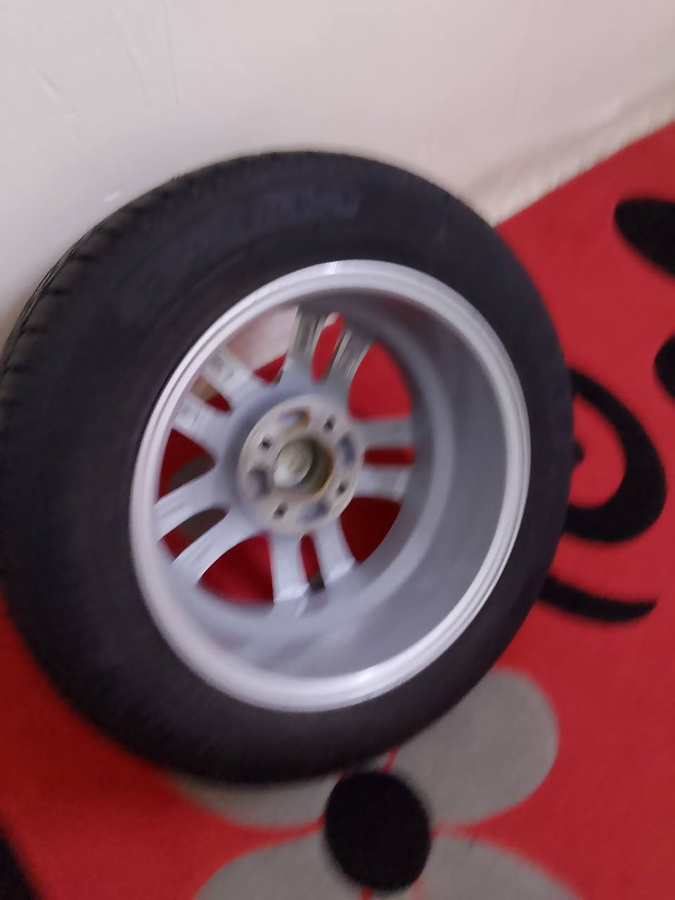 السلام وعليكم اخوان ويل كب بيحو بارص لبيع موديل 2024 جديد اب معنى الكلمه مكاني بغداد  المشتل الشراي يلتصل رقم الهاتف *********** السعر 250 سعر نهاهي
