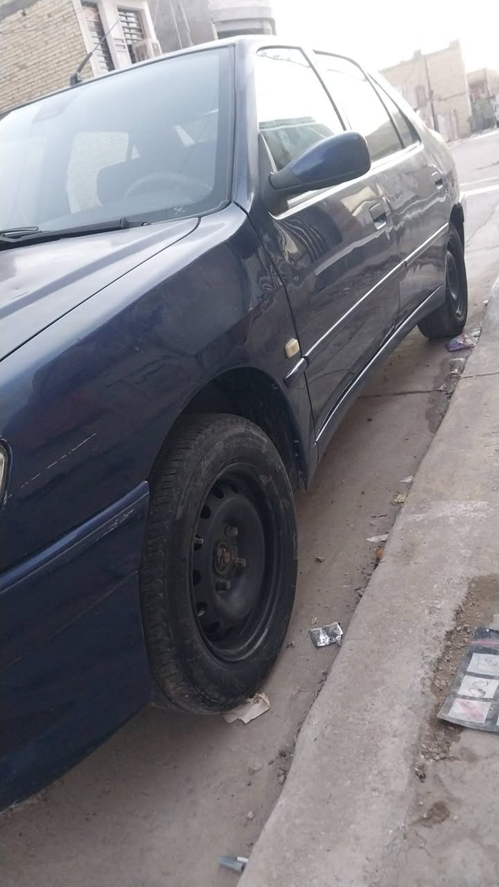 سلام عليكم بيجو 306
موديل 2001
سيارة كلهه بلاد بدون صبغ
 بيهه جراد سياره جاهزه للخير كير مكينه جدد لك حاويه مشدودات كهربائيات كلهه شغاله سياره جاهزه وترايك وين ميعجبك
مكان السياره بغداد الحسينيه
اي إستفسار رقم ***********
سعرهه 38
