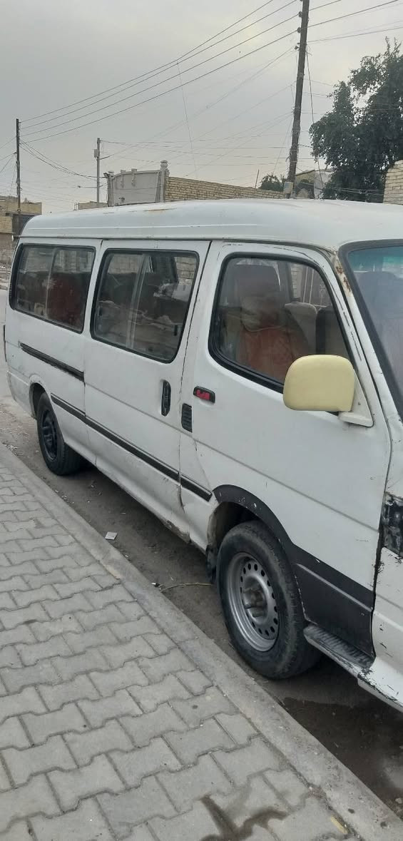 السلام عليكم فوتو موديل ٢٠١١ بسمي رقم بغداد دولي مراوس فقط سياره جاهزه مكاني بغداد حسينيه الراشديه للتواصل على الواتساب ***********
