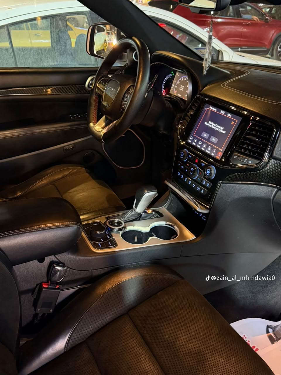 SRT
2016
كلين تايتل فول مواصفات
225$
***********
