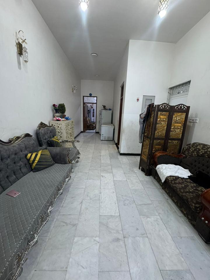 السلام عليكم
بيت طابو صرف 276 متر
وجه 9 ونص متر
نزال 30 متر
بناء حديث 2018
بناء رفت
الارضيه مرمر
3 غرف نوم
3 حمامات
السعر 375
صويره شارع سيد نور
للاستفسار على الواتساب
***********
