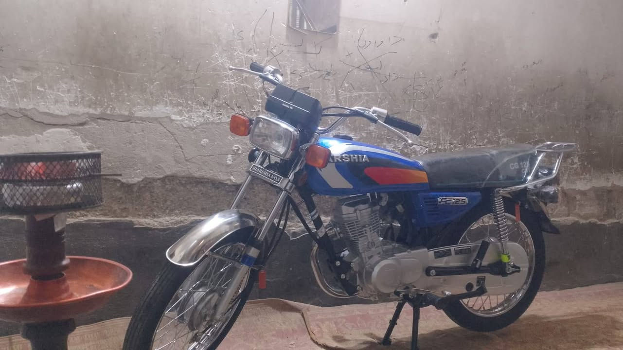 سلام عليكم مكلف بل نشر دراجه اربعه كير امتياز مديل2026 دراجه جديده كلش أوراق كامله السعر 750وبيها مجال رقم صاحب الدراجه ***********
