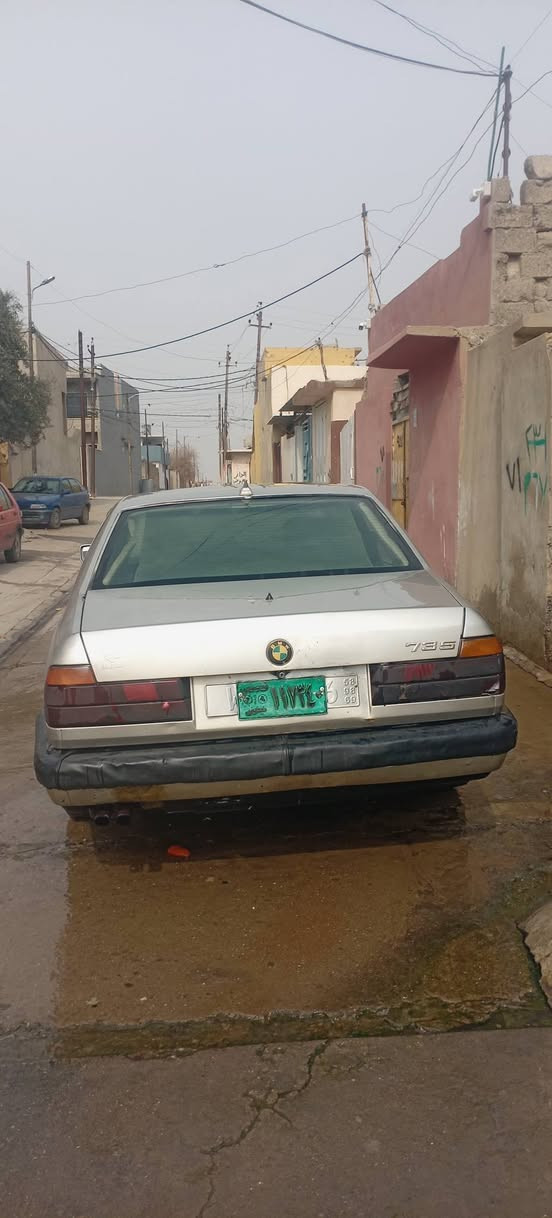 سلام عليكم بي ام 735كيرومحرك شرط فول اتوماتيك وكاله وتحويل هزه كامله باقي عل تحويل سعر ٣٠ وبيه مجال ***********
