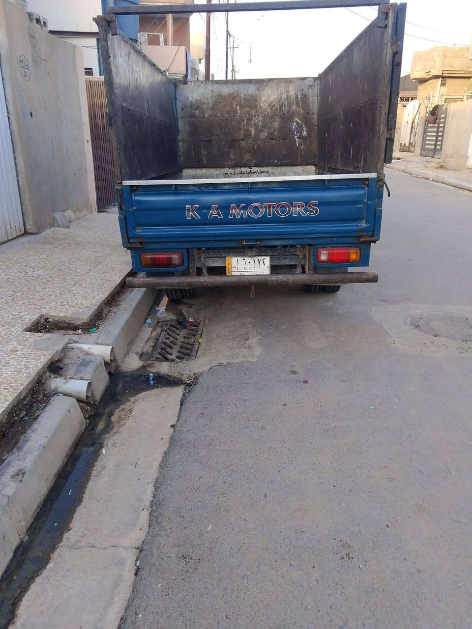 سياره للبيع بزون تفاصيل الرقم ***********
