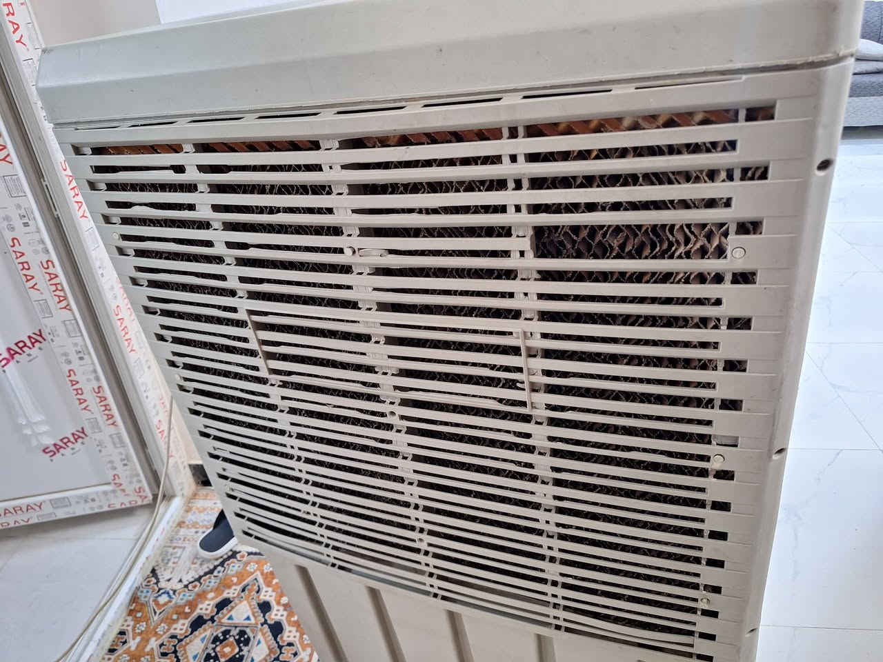 مبرده كونفيرا حجم كبير ماركة ( جبل علي ) جديده استخدام قليل 3 سرع مؤقت ريش تدوير كلشي شغال بيها 150 بيها مجال قليل ***********
