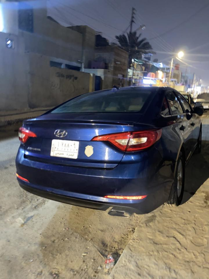 السلام عليكم سوناتا ٢٠١٦ وارد أمريكي  حادث سياره بس دعاميه  والباقي كفاله  رقم بصره سياره حلوه حره تحويل لون أزرك موصفات تحكم ستيرن شاشه مكينه ٢٠٠٠  سياره حلوه مال بيت عيوان سياره بصره حيانيه الاستفسار ***********
