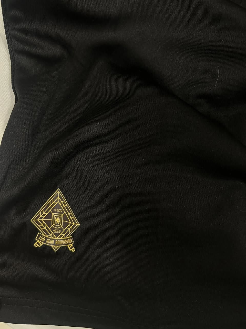 وينهم عشاق البريميرليغ واستون فيلا جبتلكم قطعة مامتواجدة بالعراق كله 😂اديداس تايلندي اصلي  قياس لارج خامة مثل ماواضحة بالصورة  للحجز مراسلتنا خاص


**إذا كنت صاحب هذا الإعلان وتريد حذفه لأي سبب، رجاءا أرسل رسالة إلى الدعم الفني**