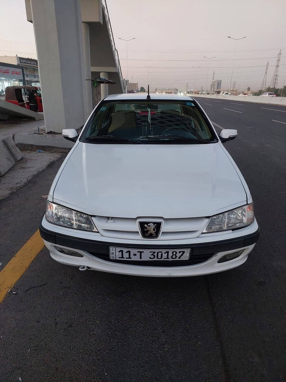 سلام عليكم بارص خصوصي2018 اوتو ماتيك بلادي فرنسي مصفره هيه وغرامات  رقم دولي شرط التحويل السياره جاهزه كبل لشارع تخم تاير حداديه تبريد  مكينه وكير مكفوله عنوان بغداد الشعب… الثعالبه
رقم الهاتف*********** السعر(63)اومراوس بكورله 18ونطي فرق… 
بيها جاملغ الخلفي ثنينهن بارد وصبغتهن عله كد الاهلال وموجود صورهن قبل ماصبغهن
