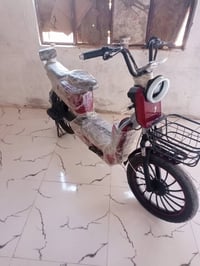 دراجة شحن • بطاريات جدد • تايرات نظيفة