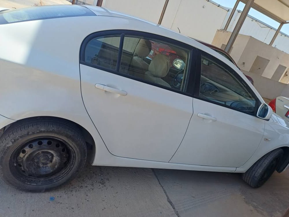 ئێجی 350|63معامەلەکی کەم مۆدیل2014/گێرومەکینەو تبرید بشرت/سێ نیو پارچە سبوغ /کۆبۆنی کەرکوک ی لەگەلە ژ.م*********** أربيل, العراق
