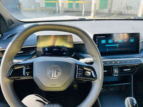 سلام عليكم MG 3 2024 ضمان رقم اربيل  مكفوله من صبغ عده طخه بل دعاميه مبينه بل صور وشوية من الدوسة
ماشيه 39
حجم مكينه 1500 دوش
سعر 95 ورقه بيها مجال بسيط بالنسبه السعرها جدا مناسب
مكاني بغداد الكرخ ***********
والخاص مفتوح
