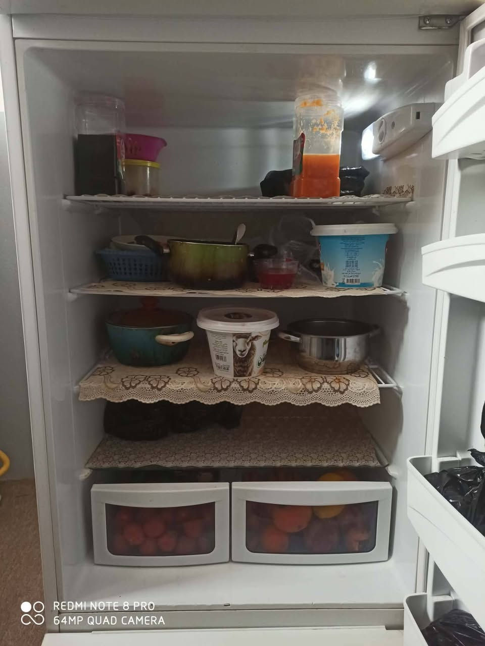 للبيع ثلاجه نظافه 90% شرط حجم 18 مكان موصل راشديه سعر 225 بيا مجال كورك *********** اسيا ***********
