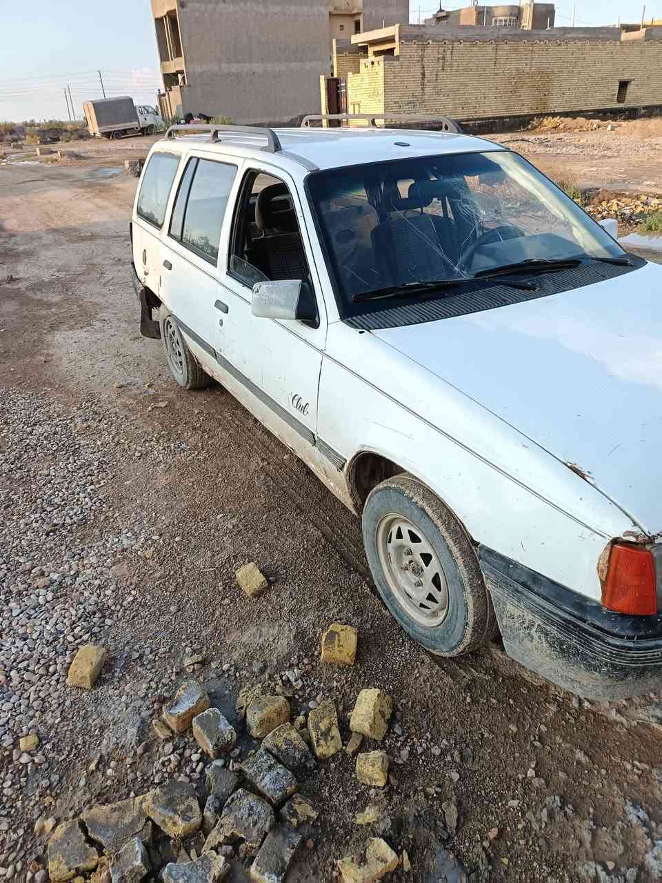 من رخصت مدير الكروب بيع سريع تصل عل رقم ***********
