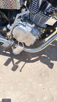 دراجه سافون محرك 200 للبيع سعر 725 وبيها مجال مكان جبله  07861117004