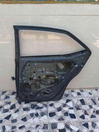 باب كورلا 2017 بلادي بدون صبغ لون نفطي بدون رصعه اخو جديد إلى يخابر 07...