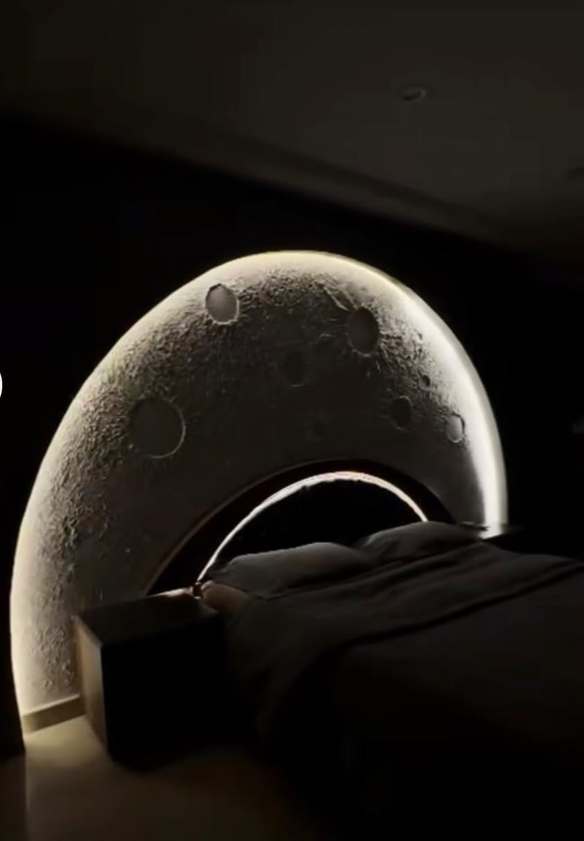 نقدم لكم #✅ اجمل التصاميم الداخلية 😍
باقي التصاميم  في الصفحه والمساحات الصغيرة اسعارهن قطعي 🚫
للاستفسار اتصل او خاص او واتساب 📞

موقعنا في بغداد 
***********@
