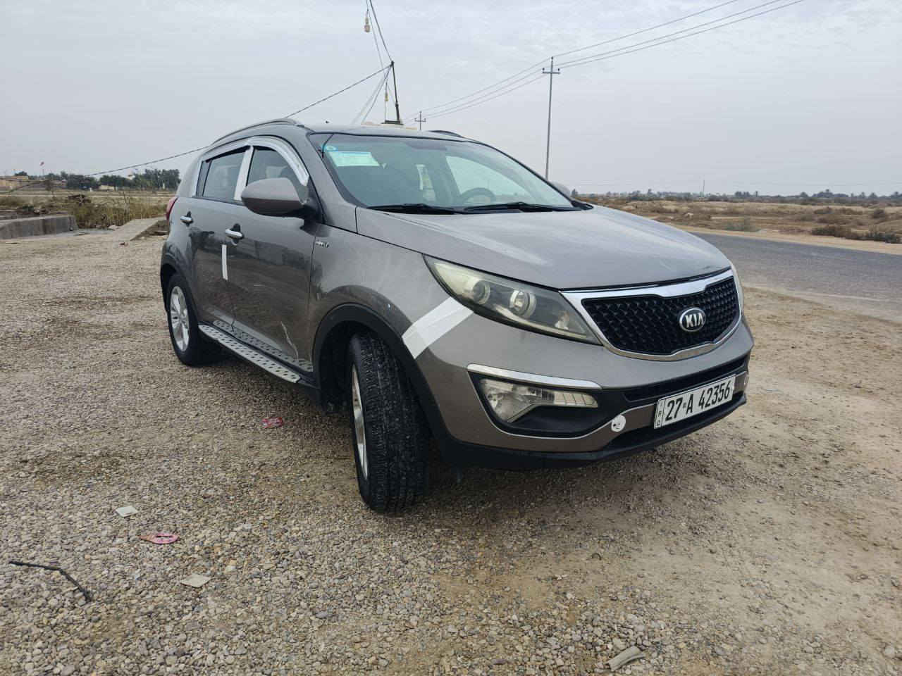 للبيع او مراوس حسب القناعه ؟ 
كيا سبورتج ٢٠١٤ رقم ذي قار
خليجي
لون رصاصي 
مكينه دوش ٢٠٠٠ 
تبريد ثلج 
مكفوله من التبديل والضربه 
فقط بيها صبغ اثر شخوط 
سياره جاهزه ومابيهه نقص 
السعر
145
واتساب ***********
