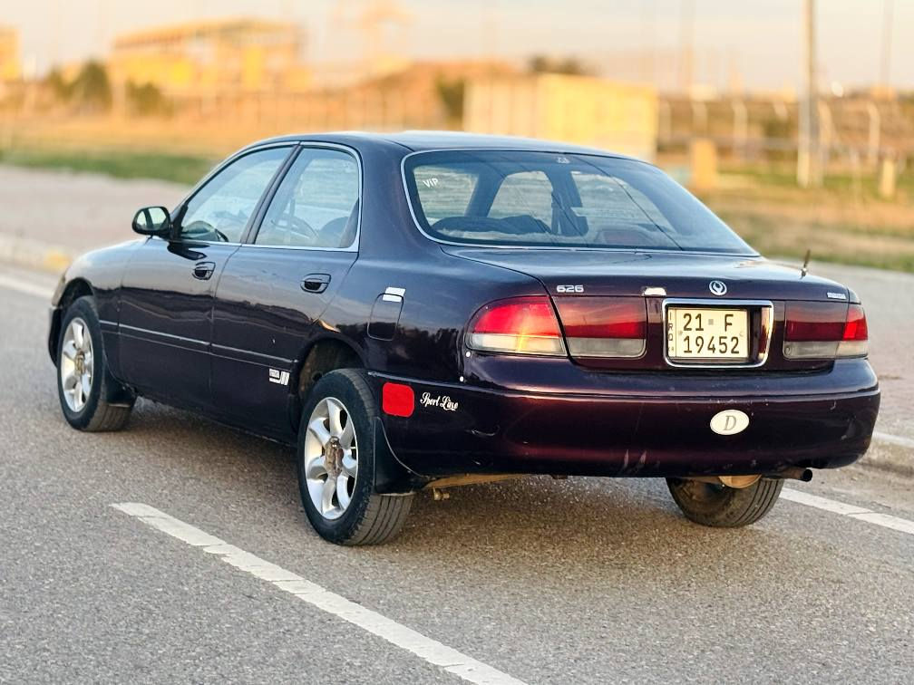 مازدا 626 مودیل 1997 لون ماروني گیر و محرك شرط
تبريد و تدفيئة شغال ، 
رقم سليمانية سنوية لغاية 2028 
سبوغ عام للجمالیة 
نص جمرلغ امامي مع ركن بونيت مضروب بدون داخلي
***********
*********** كركوك, العراق
