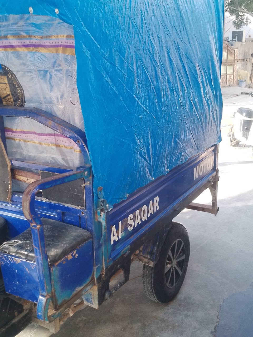 ستوته ام طير فحل للبيع موديل 19 اورق كامله العنوان ديالى السعر مليون و200 وبيها مجال  قليل رقم الهاتف ***********
