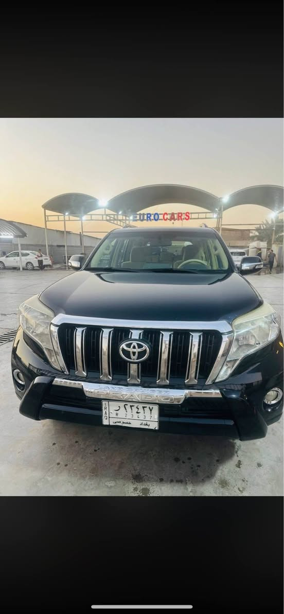 السلام عليكم تيوتا لاندكروزر برادو 2014 v6 
رقم بغداد 
ماشيه ١٩٠ الف 
السياره جديده وممتعوبه 
فول موصفات باستثناء الهوك والدبل تانكي 
السياره ممضروبه ولا بيها ايرباك ولا شواصي ولا لغود بس بيها بابين بارد قليل كلش وجاملغ خلفي شبر حار فقط وموجوده صور الطخه 
السعر 29 الف 
العنوان بغداد سلمان باك 
*********** واتساب بغداد, العراق
