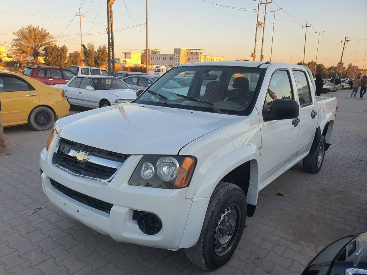 للبيع بيكب كلرادو موديل 2010مزاد النجف  مكفوله من ضربه صبغ حزام الجماليه سعر 55$موجود بلنجف ***********
