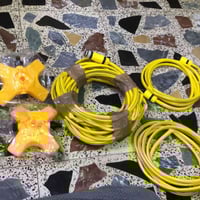 الكترونيات • اكسسوارات