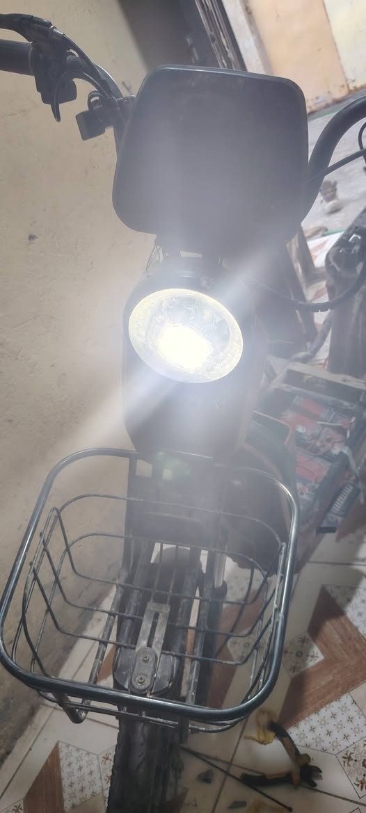 دراجه شحن حجم 20
بيع  كلشي شغال بيها لايت اشارة هورن بريك
بطاريه  مكفوله من تفخ
بس مااعرف شنو بيها ما تمشي
بيع مستعجل 160
العنوان بصرة
شراي يجي خاص


**إذا كنت صاحب هذا الإعلان وتريد حذفه لأي سبب، رجاءا أرسل رسالة إلى الدعم الفني**