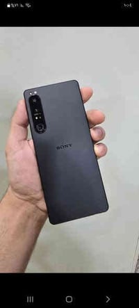 سوني 1مارك 4 الذاكره 256 العشوائي 12 المعالج سناب دراغون 8g1 بطارية 50...