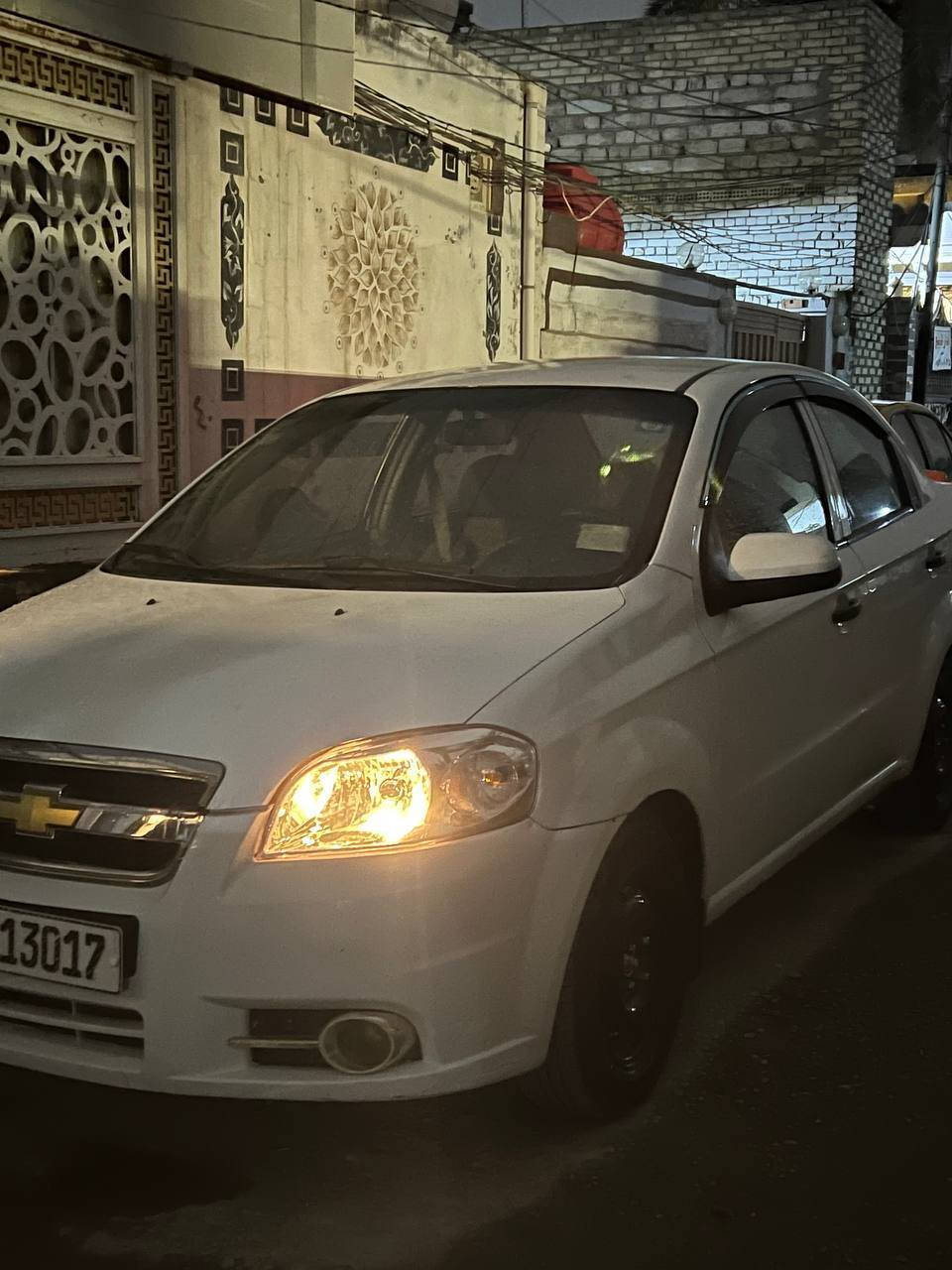 سلام عليكم افيو مديل 2011سياره مكفوله من الضربه بيه رشات بسيطه كير او مكينه جدد حداديه جديده تخم تاير جديد تبريد شغال كهربائيات كل شغال شاشه معايزه برغي  سعره 71او بيه مجال مكاني نجف للاستفسار رقمي ***********واتساب فقط
