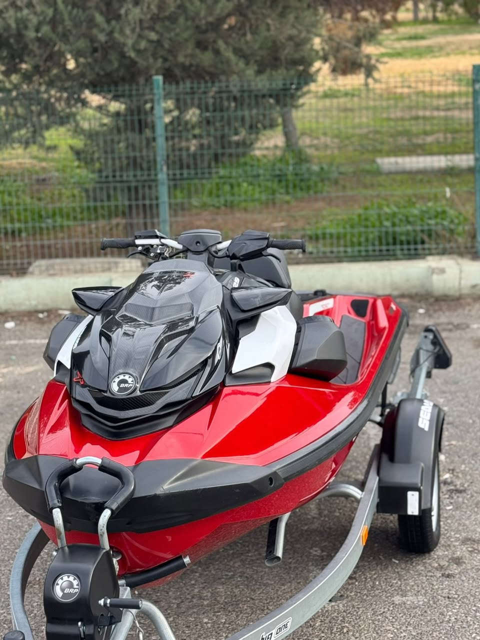 السلام عليكم
ماشاء الله 
سيدو موديل 2024 🫡
❌RXP🏁🏁
مشتغل 12 ساعه ⏰
جديده جدا كلشي بشرط شرط التراي 
العنوان. اربيل ‼️
💵💵السعر خاص💵💵
او اي استفسار الاتصال
☎️*********** كورك
☎️*********** اسيا@
