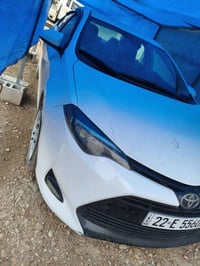 كورلا موديل .2018 ماشيه 60 165 السعر وبيها مجال رقم اربيل بأسمي  07703...