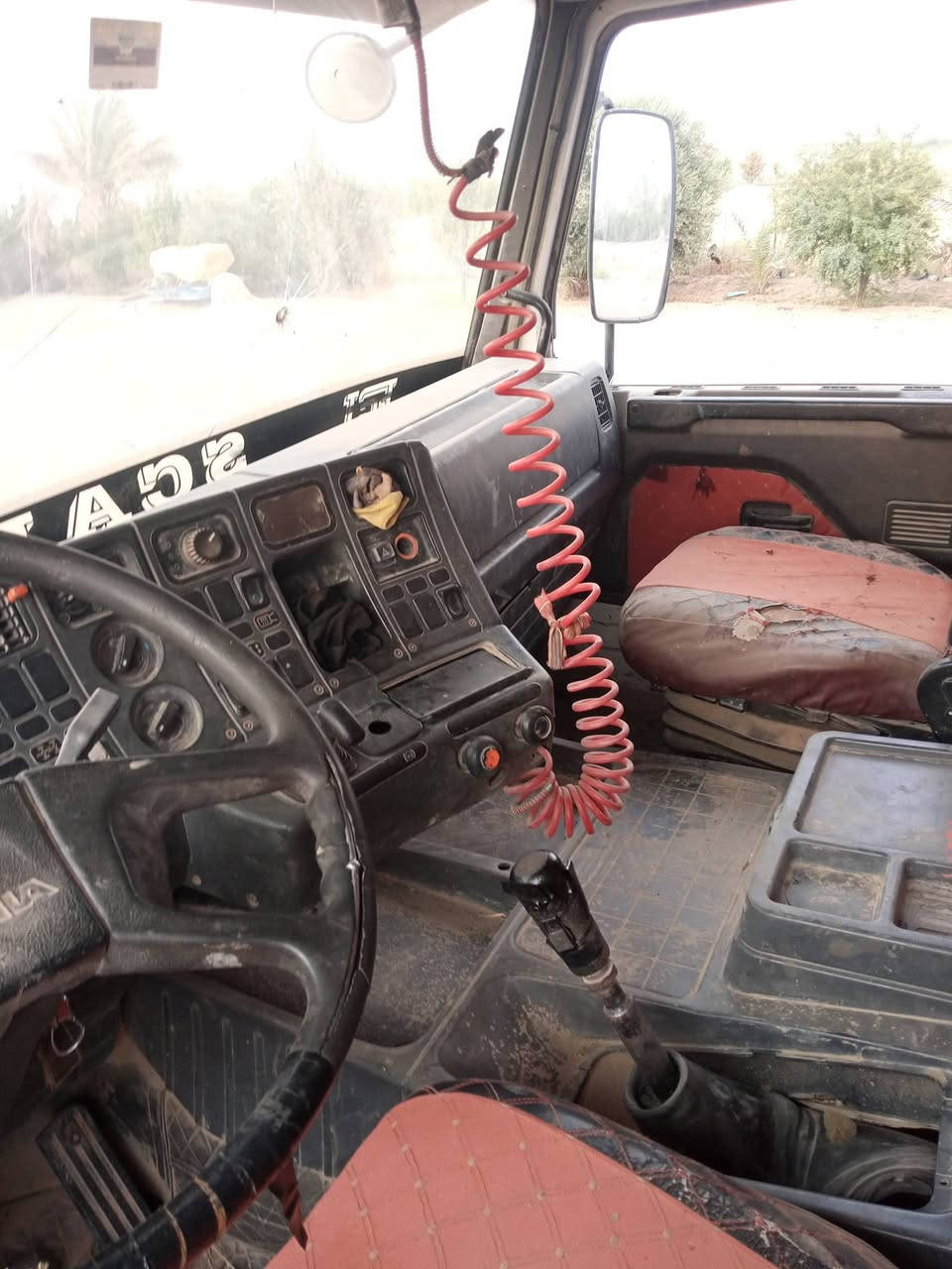 السلام عليكم سكانيا للبيع محرك ستاندر لا صرف ولا بخا عر  سياره جاهزه سنويه جديده 27 باسمي تحويل ثاني يوم عنوان كركوك ناحيه الرياض موبايل ***********
