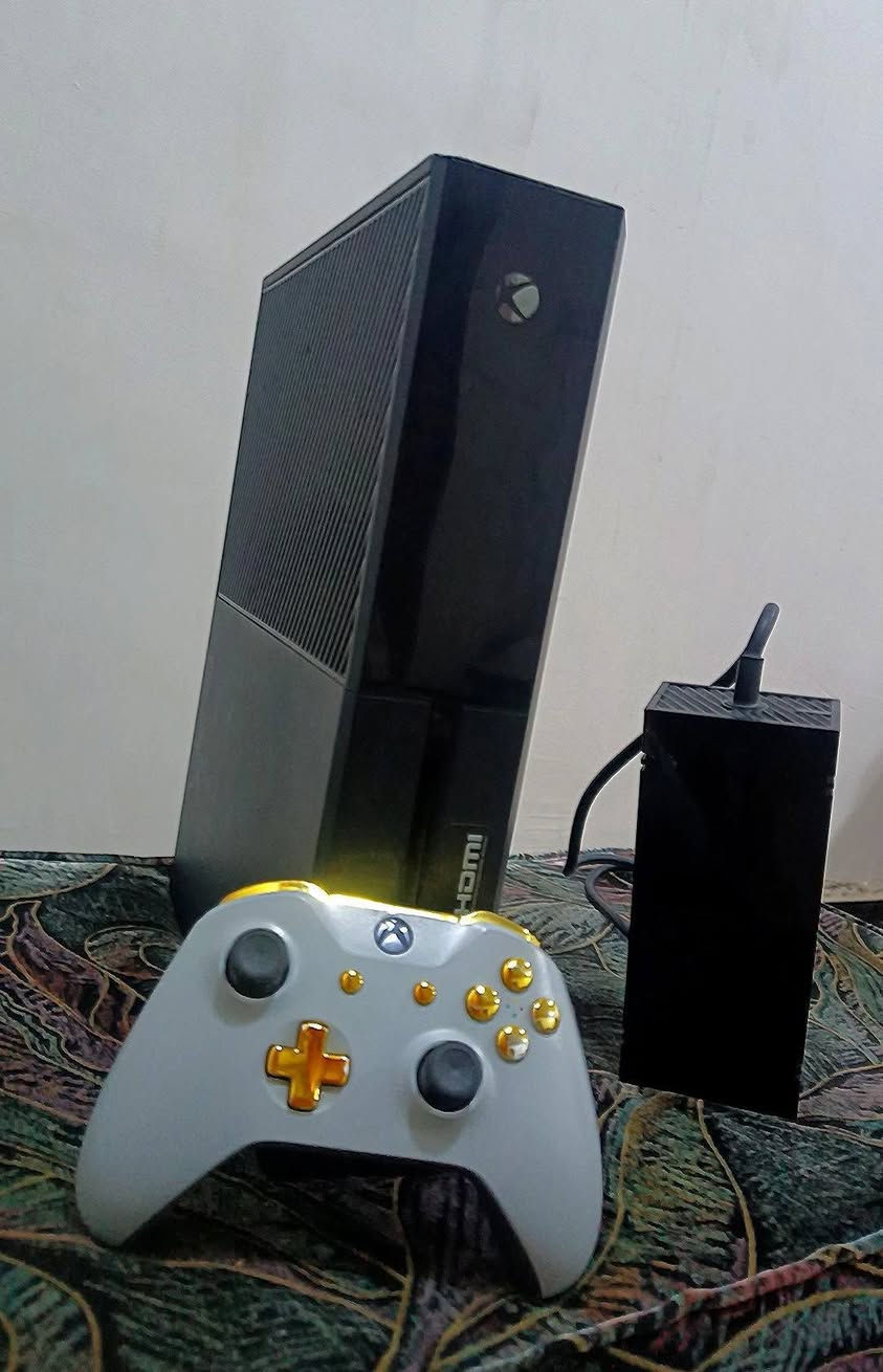 🎮 للبيع Xbox One Fat (الإصدار الأصلي)
الحالة: ممتازة / تعمل بكفاءة 100%
يجي ويا: (يد تحكم + كيبل HDMI + كيبل الكهرباء)
يقرأ الأقراص ويشغل الألعاب والأونلاين بدون مشاكل.
الجهاز نظيف
معه كيم باس سنه كامله
معه حساب العاب مملوكه 
اكثر من 400 لعبه.
يوجد توصيل. 
💰 السعر: (125) 📍 الموقع: (ذي قار) 📩 للاستفسار أو الحجز راسلني على الخاص.


**إذا كنت صاحب هذا الإعلان وتريد حذفه لأي سبب، رجاءا أرسل رسالة إلى الدعم الفني**
