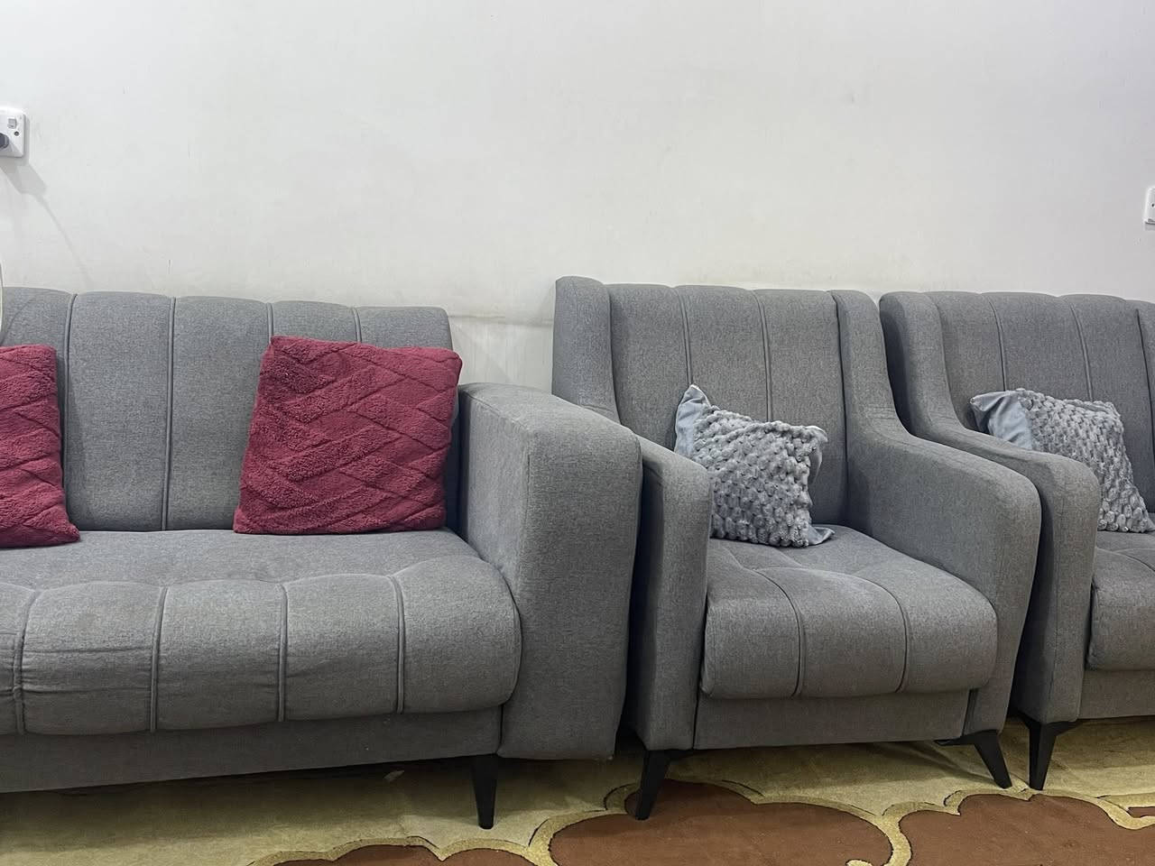 تخم 7 مقاعد للبيع سعره 200 وبي مجال


**إذا كنت صاحب هذا الإعلان وتريد حذفه لأي سبب، رجاءا أرسل رسالة إلى الدعم الفني**