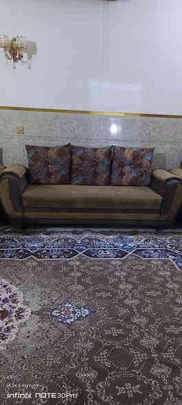 السلام عليكم 
تخم مستعمل للبيع سعر 250
للاستفسار الاتصال على رقم ***********
