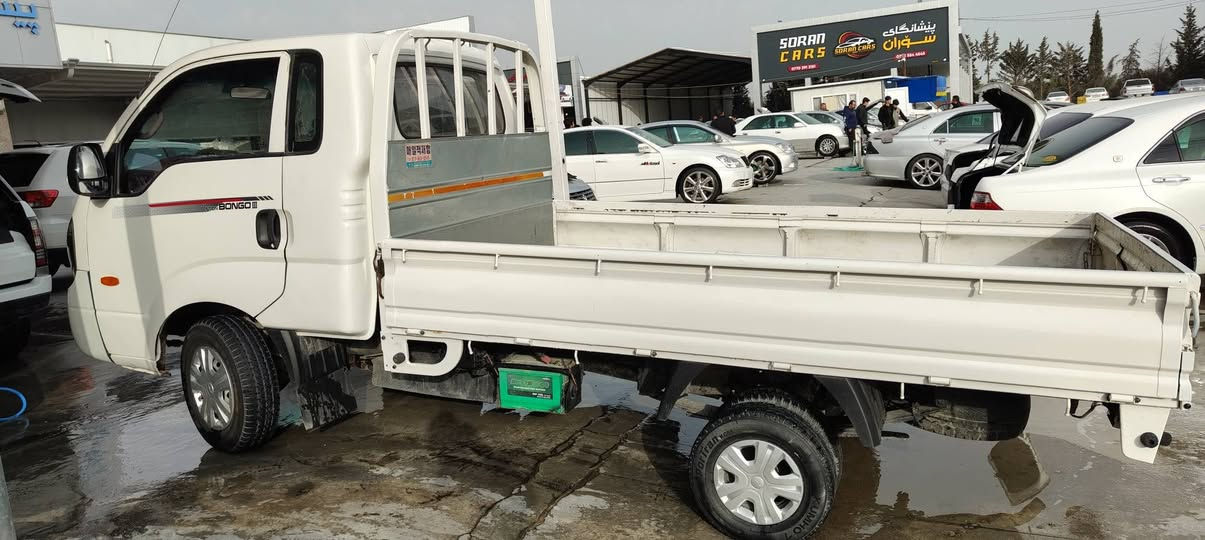 کێیا بارماشااللەشتی پاکو جوانو بێ مەسرەف
کیا ٣٠٠٠بۆ فرۆشتن
مۆدێل٢٠٠٨ی مەکینە ڕەشی 2011ئینجێکتەری ١بڕاوەی سۆپەر 
گێڕو مەکینەو ئەکسلوشانسیودەعمو لێدراو ڕزیوی وبوخارو هەڵمو دارو بەرد بە شەرت
 کراوە 2020
مەکینە 3000 سۆپەر ڕەشمرغووب ڕۆنی کێڕومەکینەوئەکسلیم گۆڕیوە
گیڕ عادی
گێڕ و مەکینەی بە شەرت 
تەقە و ڕەقەی ئەکسلی بە شەرت  تایەوپاتری تازەیە
تەبرید سارد و گەرم بە شەرت
قەپات مواسەفات سی دووگمە 
دەبڵ سەلە 
کارەبای مەزبووت
سەیارەک جاھیز جاھیزە :بازیان
65$
***********
