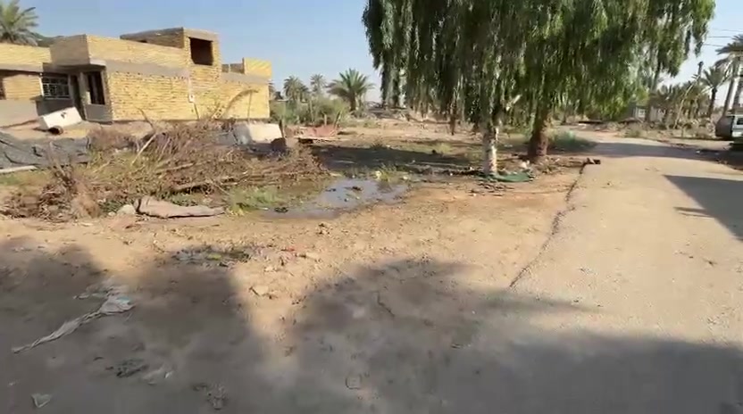 قطعه 500 متر بلاش بسعر جداً مناسب 
طابو زراعي سند 25 مداور مباشر 
خلف جامعة بابل منطقة ابراهيم الخليل مجاور المدرسه الابتدائيه 
متوفره بيها كافة الخدمات وجاهزة للبناء للاستفسار اتصال ***********
