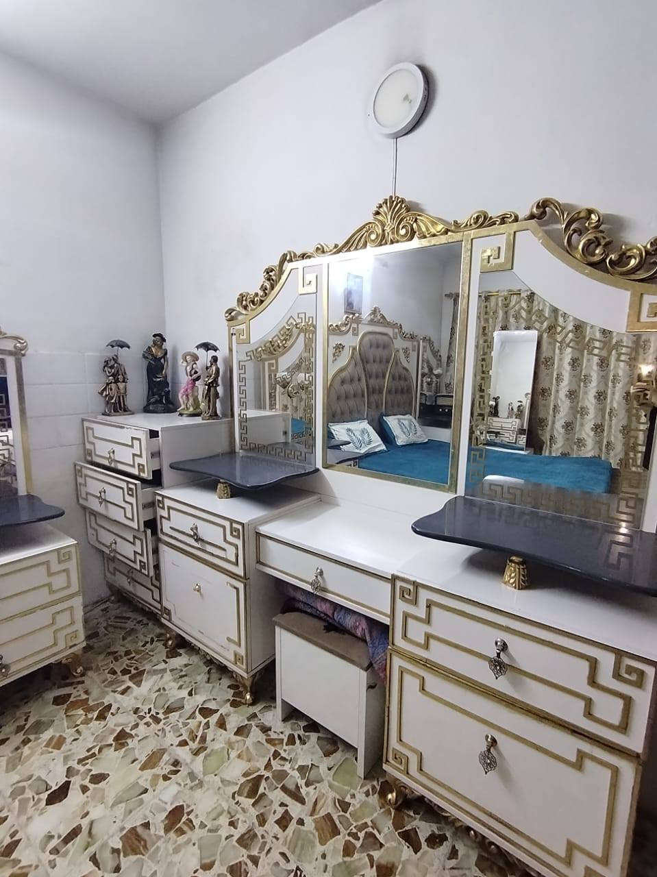 غرفه صناعه مصري  مصري نظافه فوول ***********
