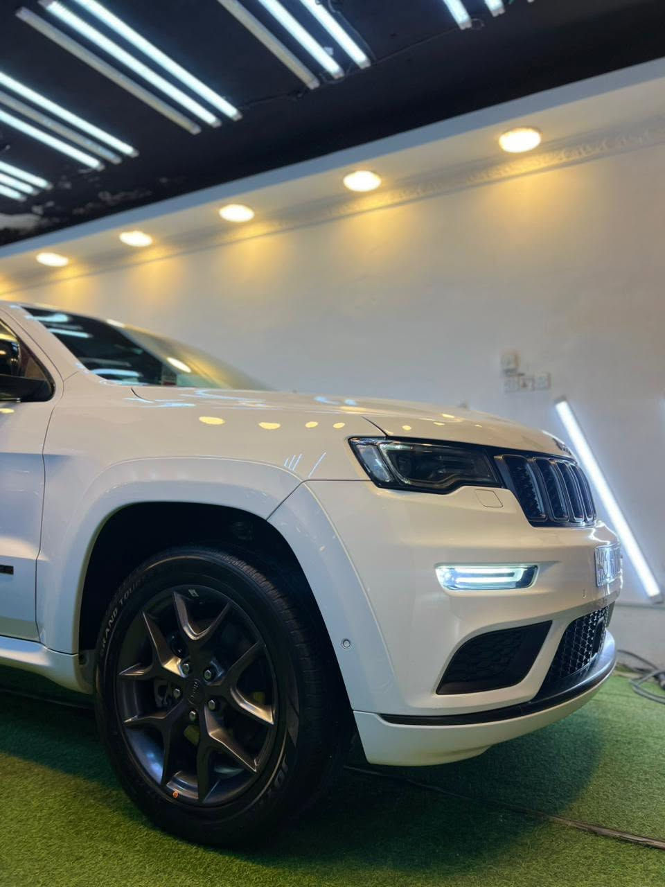 Jeep 2020 S
جيب 2020 S 1/1 ام الرادار
خليجي وكالة هارلم 
كفاله عامه من التبديل والصبغ والبارد 
رقم بغداد الجديد باسمي 

محرك 3600 

الممشى 46 الف كم

الموصفات 

💎رادار امامي 

💎قياده ذاتيه 

💎اوتو ستوب (وقوف ذاتي)

💎اوتو بارك (اصطفاف ذاتي)

💎تحديد مسار 

💎تحديد سرعه (كروس)

💎صندوك كهرباء

💎تشغيل عن بعد 

💎سقف بانوراما 

💎شفتات ستيرن

💎تدفئة كشنات + تدفئة مقود 

💎مرآة شفط +تسخين مرآة جانبيه مع حساس يشتغل تلقائيا مقاوم للضباب مع لد جانبي 

💎بصمة تشغيل + بصمة ابواب

4 x 4💎

💎لايت Led 

💎قياده متعددة الوضعيات 

💎كراسي كهرباء + خزن ميموري 3 وضعيات

💎اطفاء ذاتي للمحرك لتقليل الصرف 

Eco+ سبورت💎

وباقي المواصفات المعروفه 

السعر اتصل وتدلل 
المكان بابل 
*********** 
شباب ما متواجد هواي بالفيس الرقم بي واتساب الشراي يتصل ويدلل

