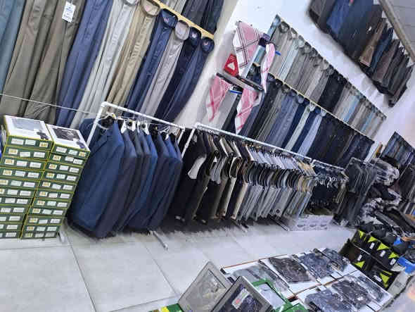 معرض وخياطة  الغدير  موديلات متنوعة 
مول اهلنة. مقابيل اسواق شاهين ..مقابيل كراج المملحة 
***********.
