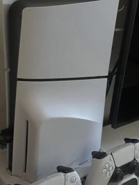 Ps5 slim  بلي ستيشن 5 سلم نسخه ٢٠٢٥ واحد تيرا  استخدام كلش قليل  ويا ي...