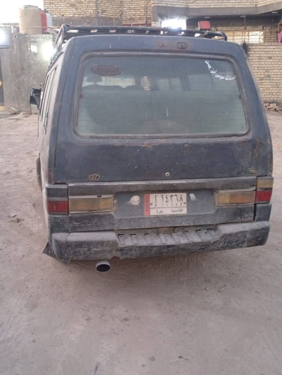 سلام عليكم  سياره بسته للبيع  موديل 94   مكينه كير  حداديه  اكسن  سنويتهه ل27   المكان بابل  القاسم.         👈🏿مكلف بل نشر  👉🏿   السعر خاص
رقم صاحب السياره.    
      ***********
