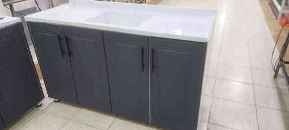 كاونتر المنيوم ابواب خشب. السعر مليون 200الف وسنك متر ونص كامل مرمر وتوصيل لحد البغداد مجاني  راسلني عالاواتساب ***********جديد العنوان اربيل
