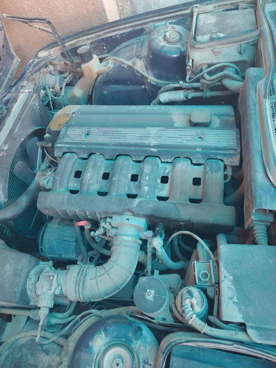 Bmwحجم 525
مكينه مسكر كير عادي
تخم تايرات جديد
باتري جديد
رقم انكليزي جديد
تبيرد شغال
كهربائيات شغاله
سياره يرادله شويه ترتيب صدر
سياره باسمي شرط تحويل 
سعر 45بيه مجال بسيط
اتصال فقط واتساب ***********
